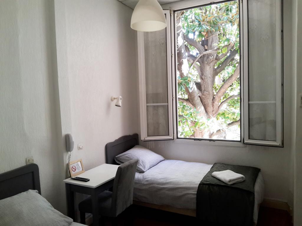 Hotel Belle Meuniere Nice Bagian luar foto