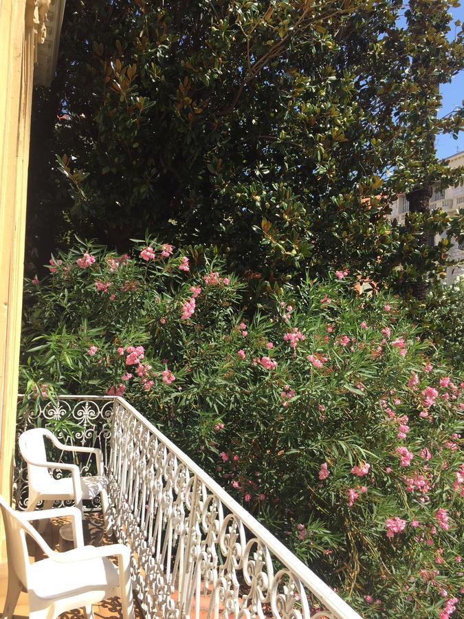Hotel Belle Meuniere Nice Bagian luar foto