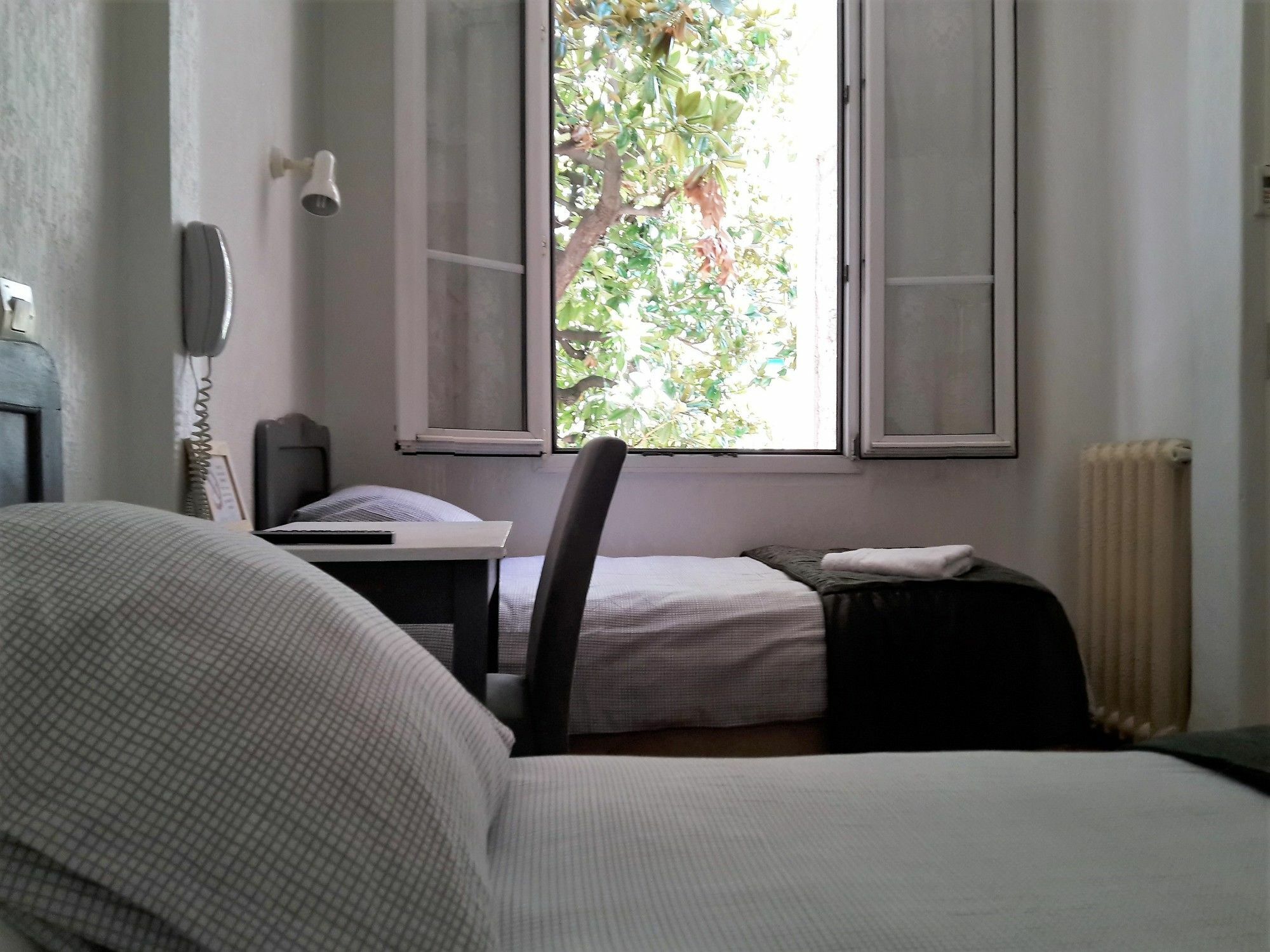 Hotel Belle Meuniere Nice Bagian luar foto